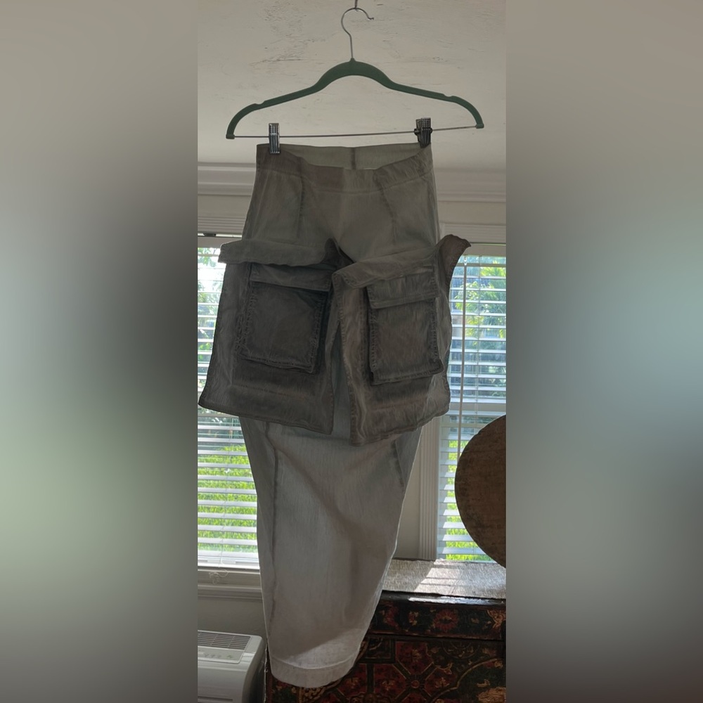 Rundholz Dip work of art
Ankle Length tapering skirt Great